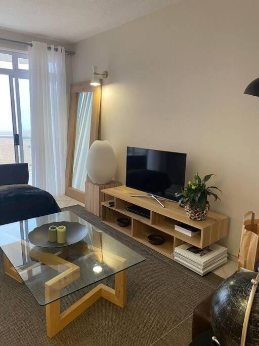 A Zen And Chic Beachfront Apartment Swakopmund Dış mekan fotoğraf